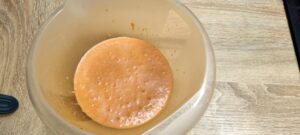 zmiksowane mokre składniki na piernik z pomidorów